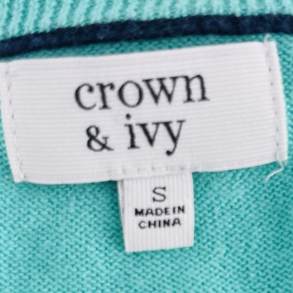 Crown & Ivy Women's Small Sweater Colorful Umbrellas Pullover Crew Neck - Picture 4 of 5